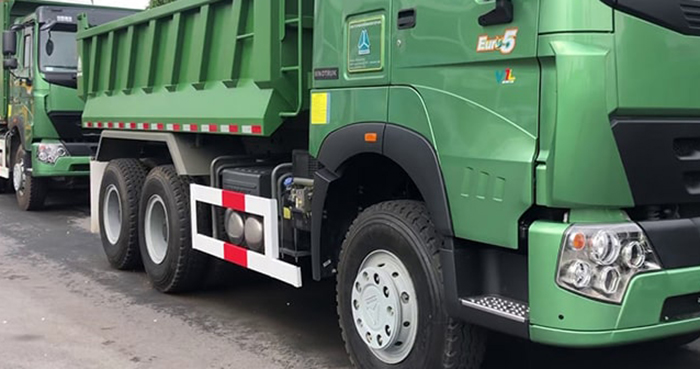 Xe tải 3 chân là gì?